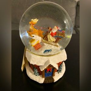 Santa Claus And Reindeer Christmas  Limited Edition Musical Snow Globe